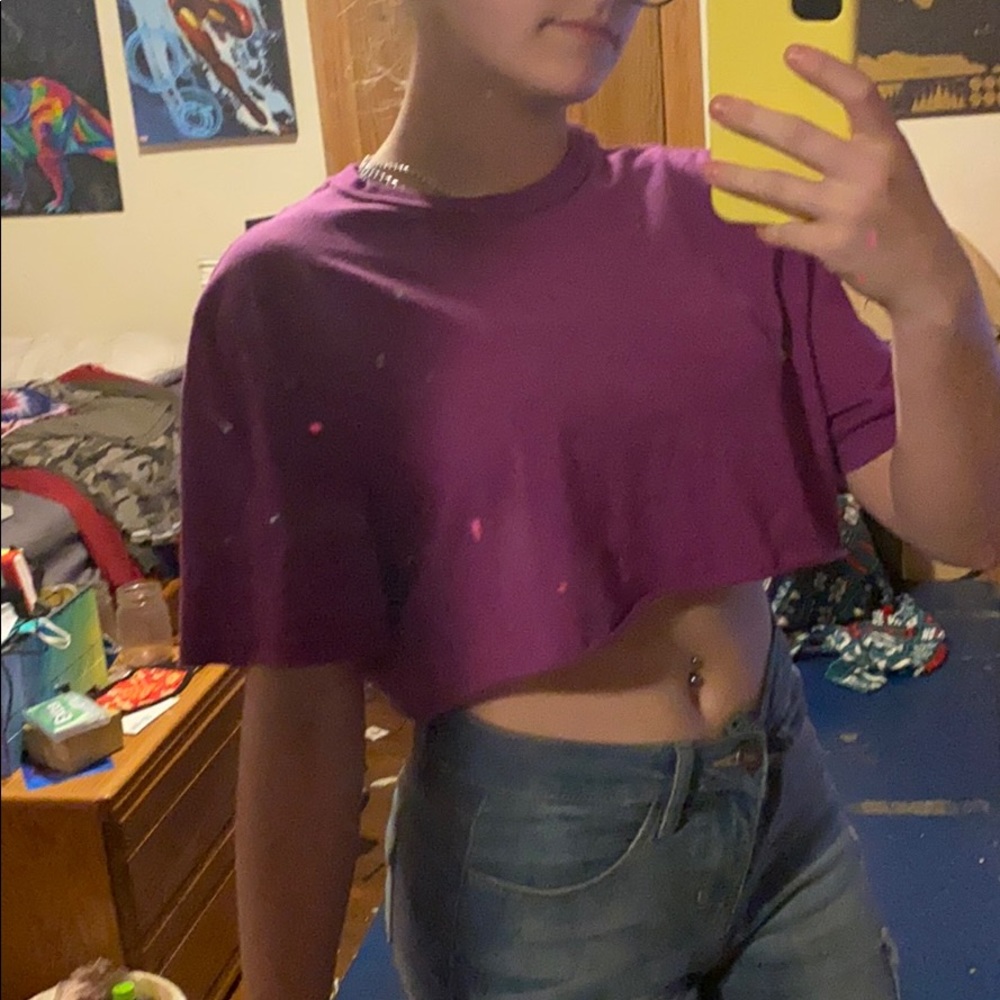 Purple cropped tee shirt
